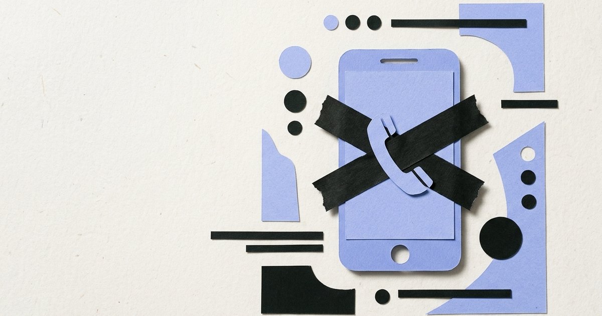 How to Stop Accidental Calls When You Hand Your Child the Phone